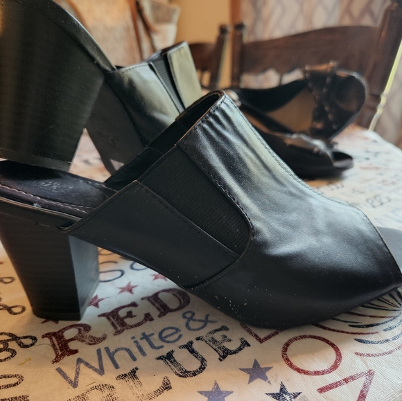 Cushion Walk by Avon black heels open toe and back  size 9 - Picture 3 of 4
